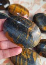 Hawkseye - Blue Tiger Eye - Palmstone