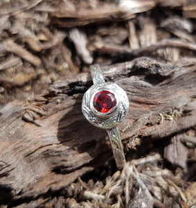 GARNET - Sz 8 Ring 925